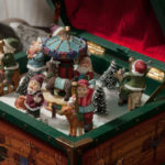 2018-12-29 - Strobo -Schatulle auf Esstisch - Blitzlichtaufnahme