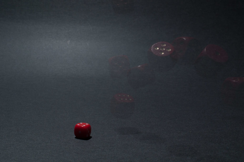 2019-02-10 - Residenzia - HolyHalla - Glücksspielchen - Würfel würfeln - Teil 1