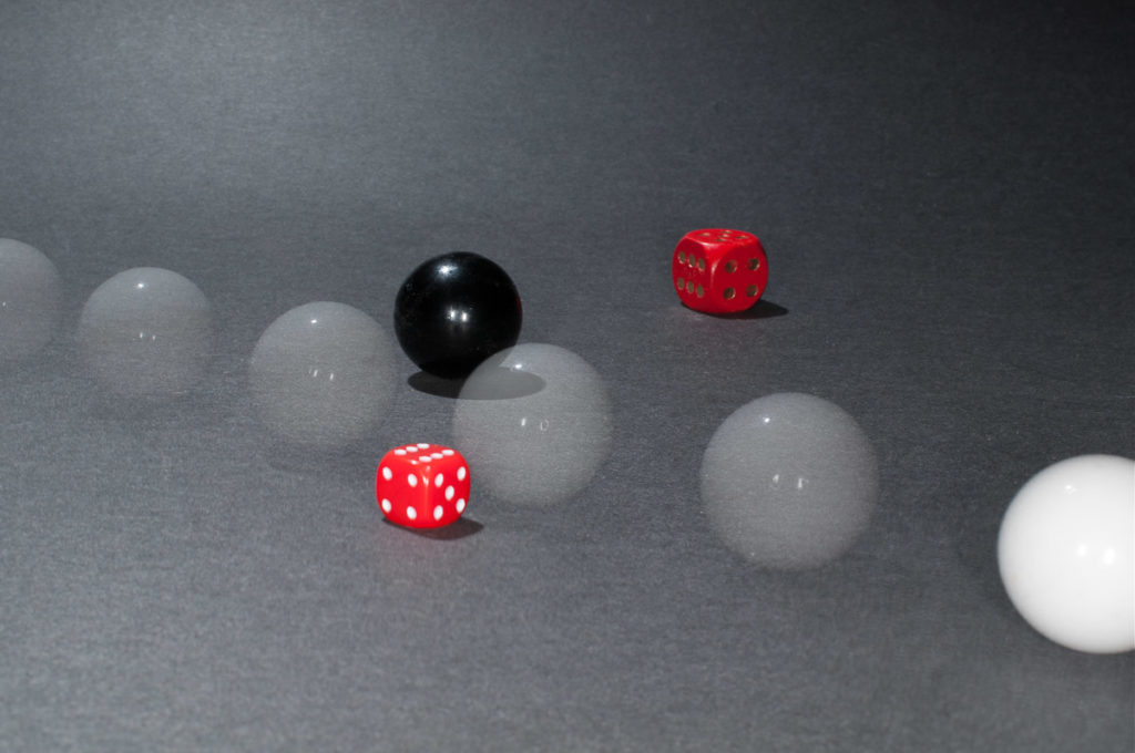 2019-02-10 - Residenzia - HolyHalla - Glücksspielchen - Würfel würfeln - Teil 1