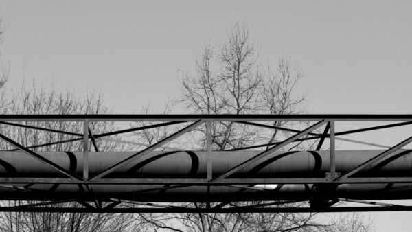 2025-04-04 - auf dem ehemaligen GAVEG-Gelände -<br /> Rohrensemble in mehreren Variationen